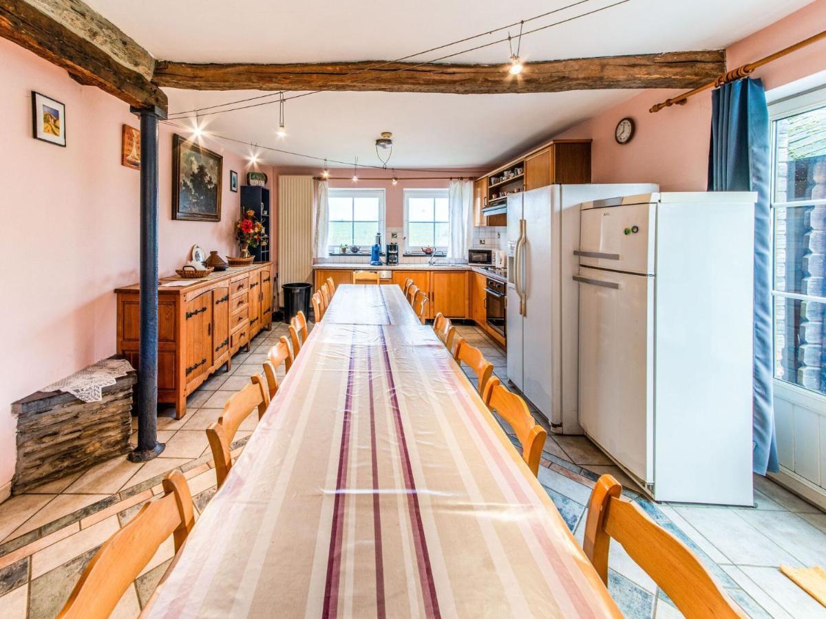 Beautiful Farmhouse In Brisy With Sauna Buitenkant foto