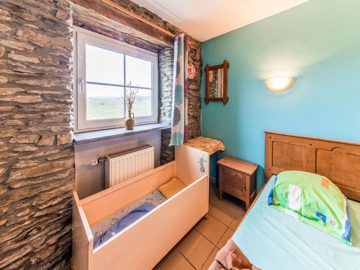 Beautiful Farmhouse In Brisy With Sauna Buitenkant foto